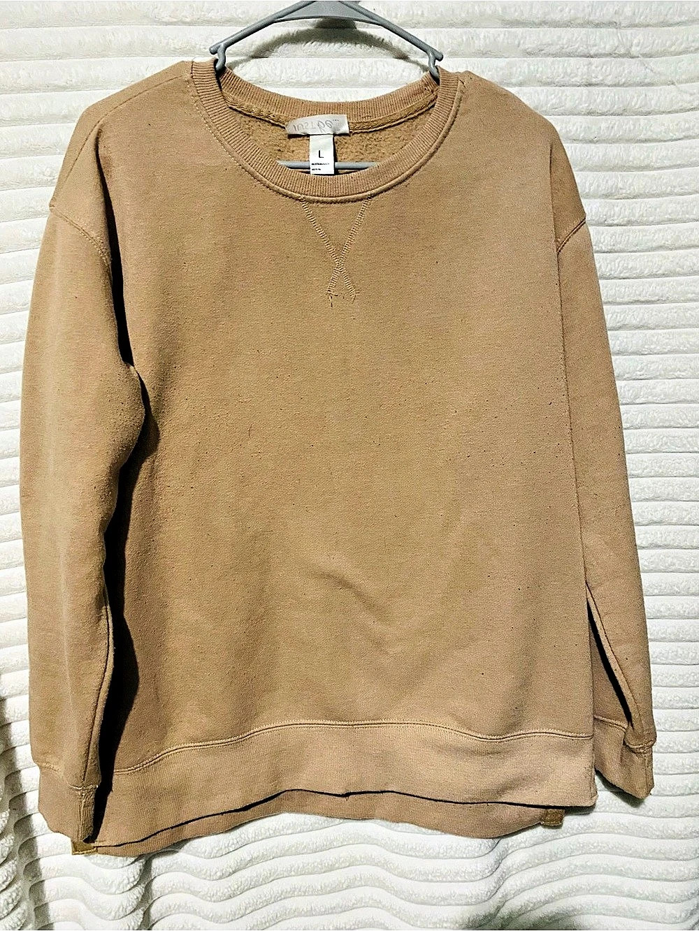 Just Be. Pullover Sweatshirt Brown Large